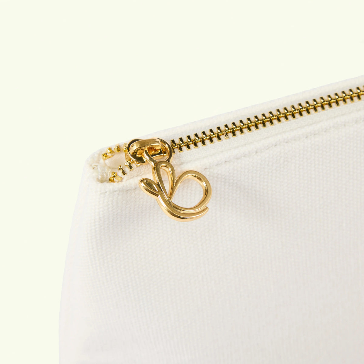 Natural zipper Pouch Love Boo- UK 